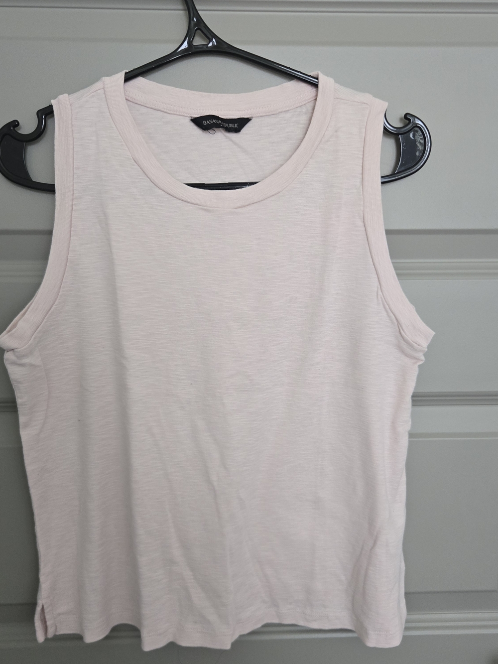 Banana Republic Pale Pink Sleeveless Tank Top